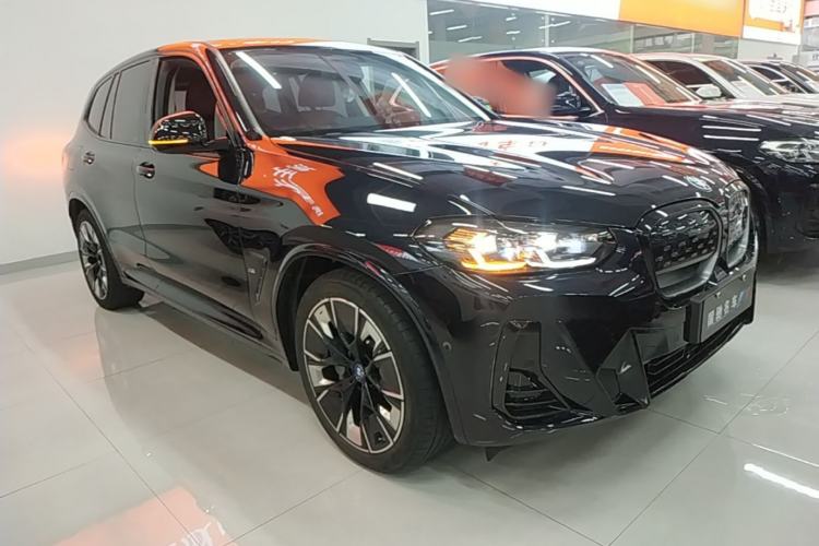 Used BMW iX3 2023 Leading Type Front Right 45 Deg