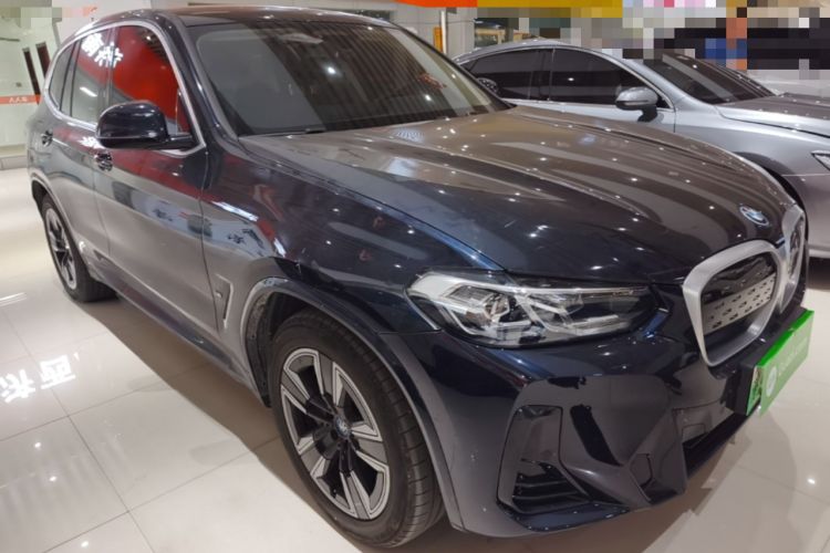 Used BMW iX3 2023 Leading Model Front Right 45 Deg