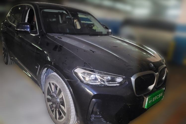 Used BMW iX3 2023 Leading Model Front Right 45 Deg