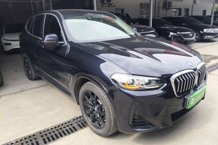 Used BMW iX3 2023 Leading Model Front Right 45 Deg