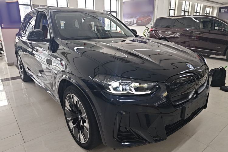 Used BMW iX3 2023 Leading Type Front Right 45 Deg
