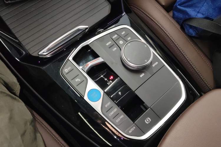 Used BMW iX3 2023 Leading Model Gear Lever