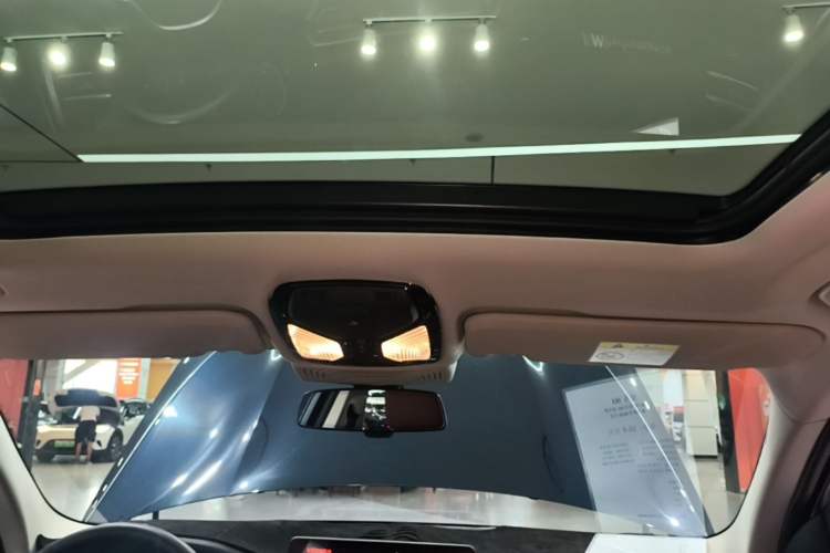 Used BMW iX3 2023 Leading Model Headliner