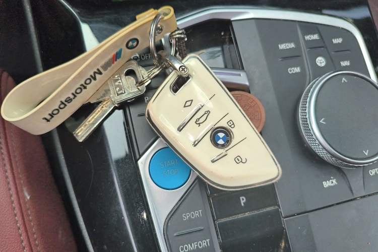 Used BMW iX3 2023 Leading Model Interior 1