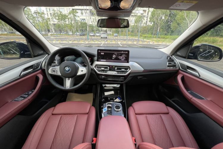 Used BMW iX3 2023 Leading Type Interior 8