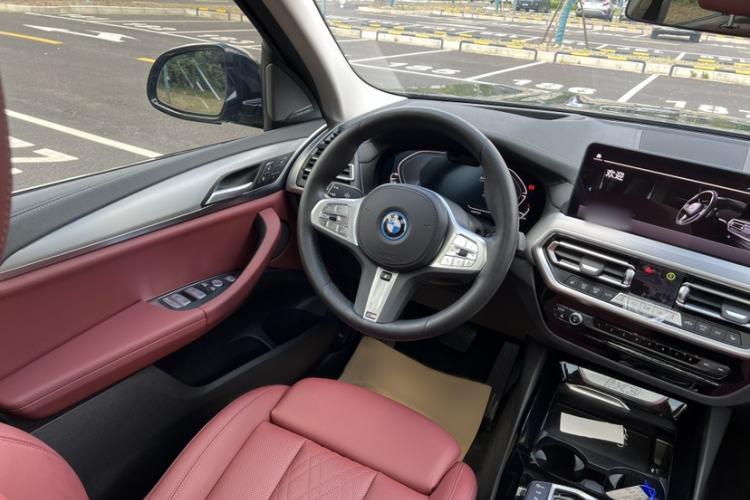 Used BMW iX3 2023 Leading Type Interior 9