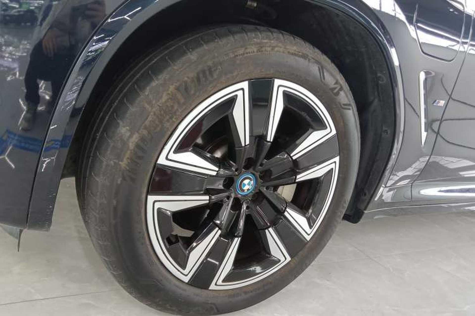 Used BMW iX3 2023 Leading Model Left Front Wheel Hub