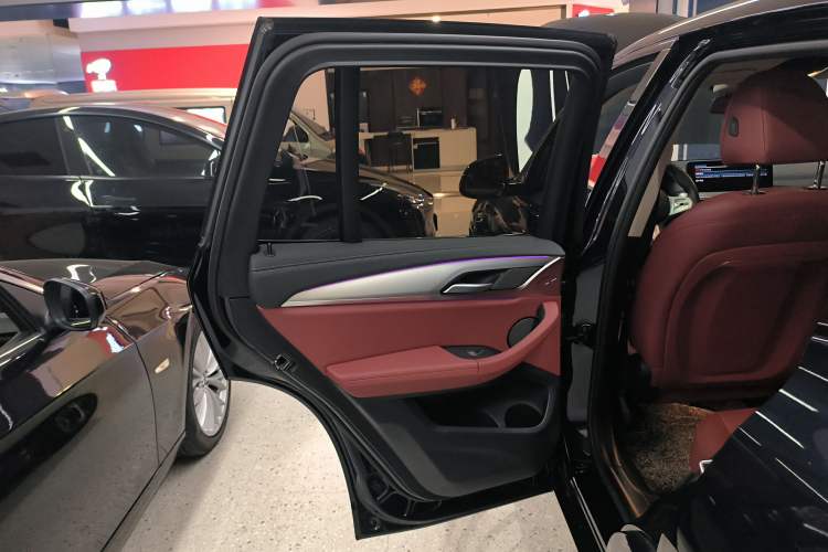 Used BMW iX3 2023 Leading Type Left Rear Door Interior