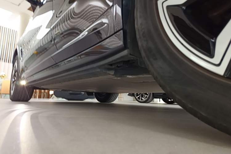 Used BMW iX3 2023 Leading Model Left Side Sill