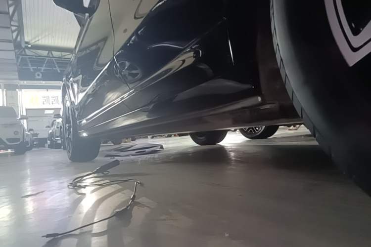 Used BMW iX3 2023 Leading Model Left Side Sill