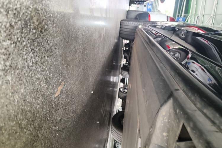 Used BMW iX3 2023 Leading Model Left Side Sill