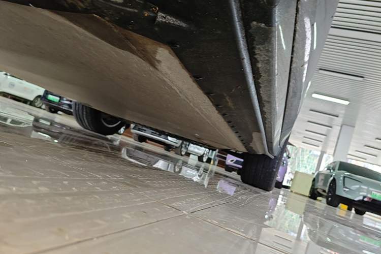 Used BMW iX3 2023 Leading Model Left Side Sill