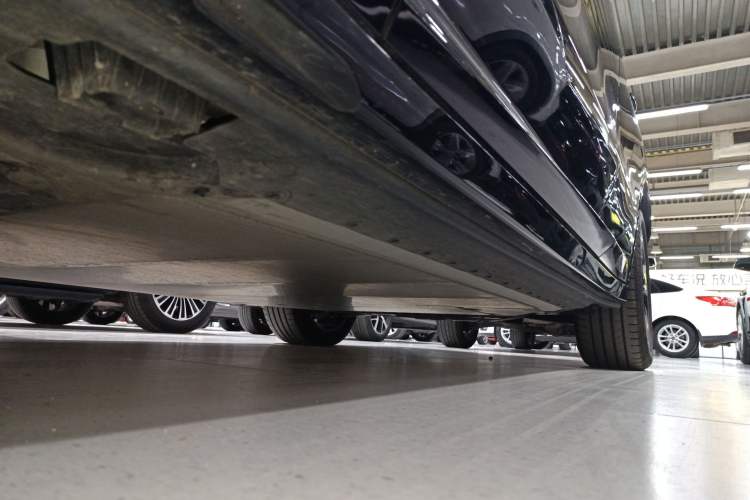 Used BMW iX3 2023 Leading Model Left Side Sill