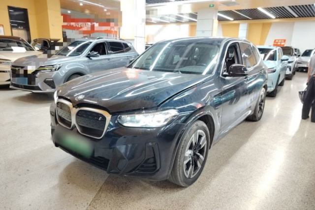 Used BMW iX3 2023 Leading Model