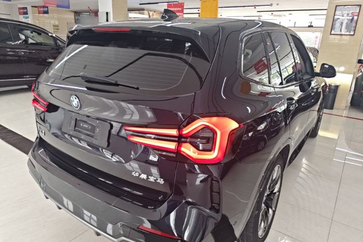 Used BMW iX3 2023 Leading Type Rear Right 45 Deg