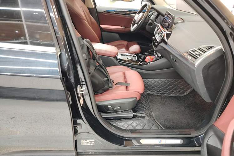Used BMW iX3 2023 Leading Model Right Front Seat