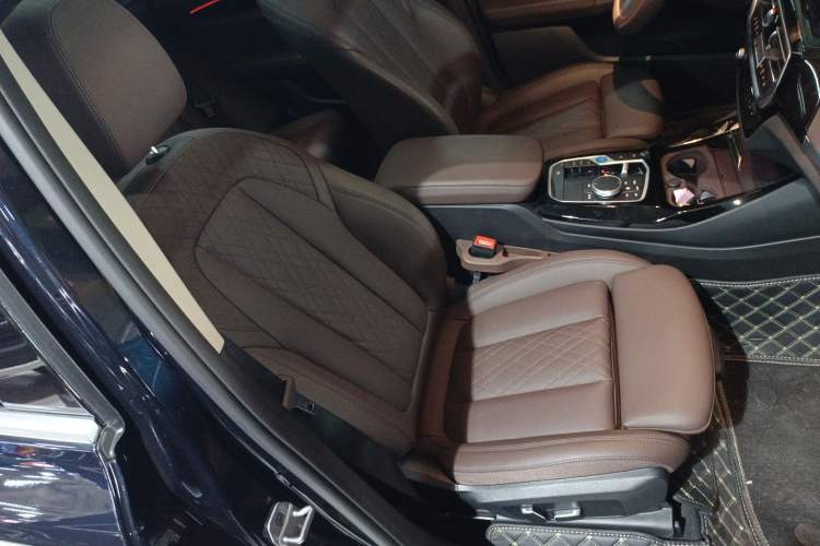 Used BMW iX3 2023 Leading Model Right Front Seat