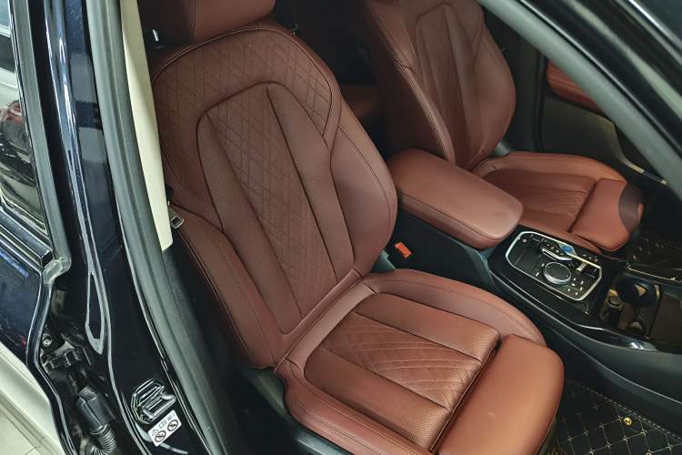 Used BMW iX3 2023 Leading Type Right Front Seat