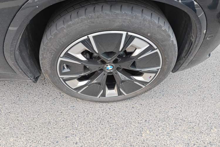 Used BMW iX3 2023 Leading Type Right Front Wheel Hub