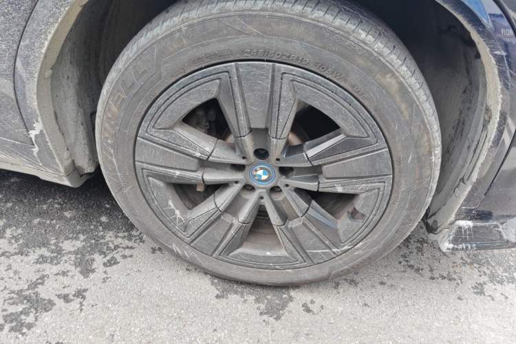 Used BMW iX3 2023 Leading Model Right Front Wheel Hub