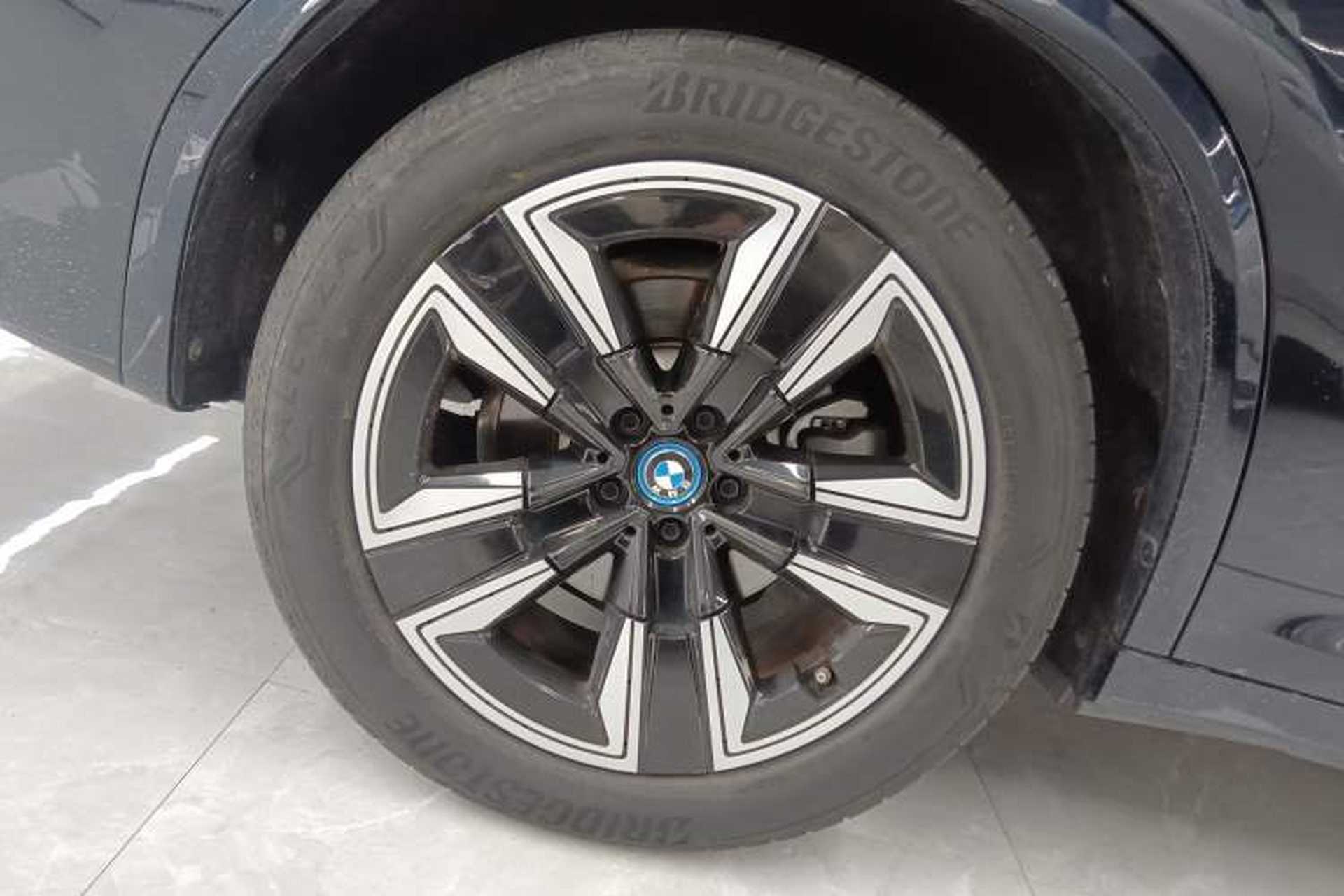 Used BMW iX3 2023 Leading Model Right Rear Wheel Hub