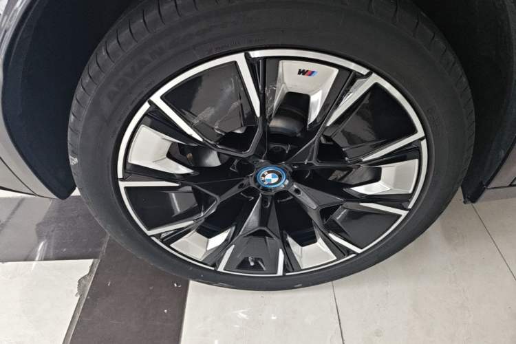 Used BMW iX3 2023 Leading Type Right Rear Wheel Hub