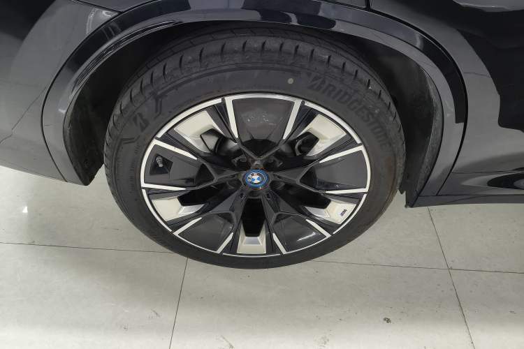 Used BMW iX3 2023 Leading Type Right Rear Wheel Hub