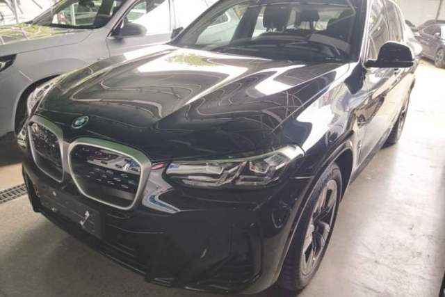 Used BMW iX3 2023 Leading Model