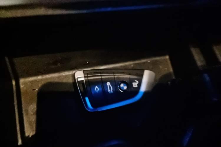 Used BMW iX3 2023 Leading Model Vehicle Key
