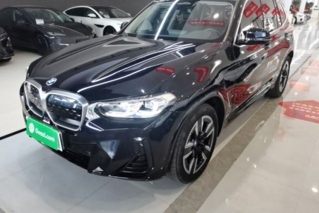 Used BMW iX3 2023 Leading Model