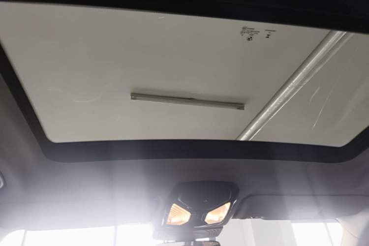 Used BMW iX3 2023 Leading Model Headliner
