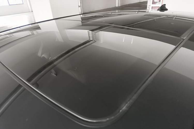 Used BMW iX3 2023 Leading Model Roof