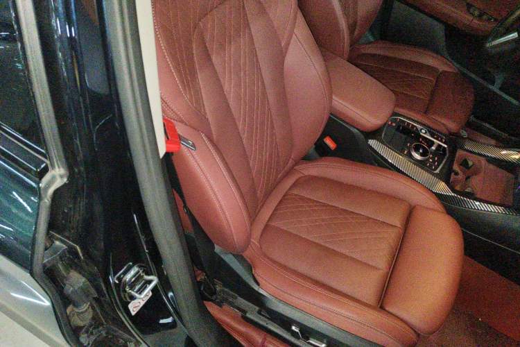 Used BMW iX3 2023 Leading Type Right Front Seat