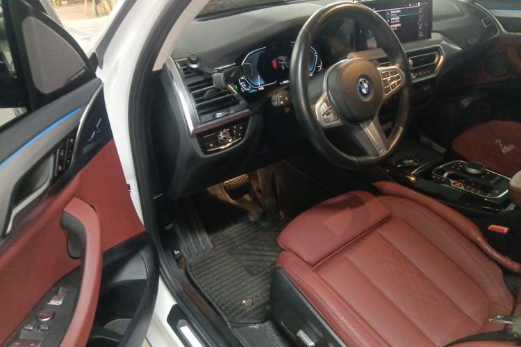 Used BMW iX3 2023 Leading Type Interior 3
