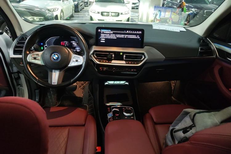 Used BMW iX3 2023 Leading Type Center Console