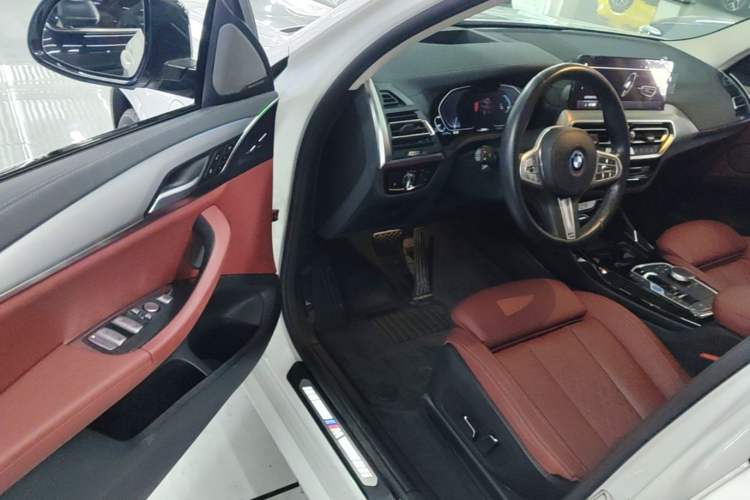 Used BMW iX3 2023 Leading Type Driver Seat