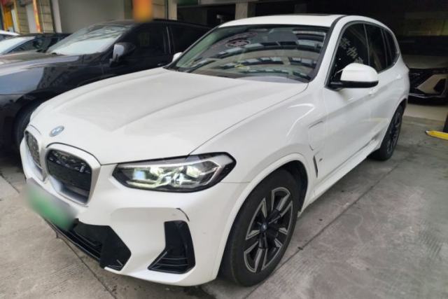 Used BMW iX3 2023 Leading Model
