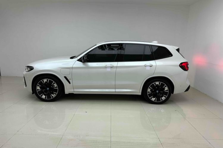 Used BMW iX3 2023 Leading Type Exterior 1