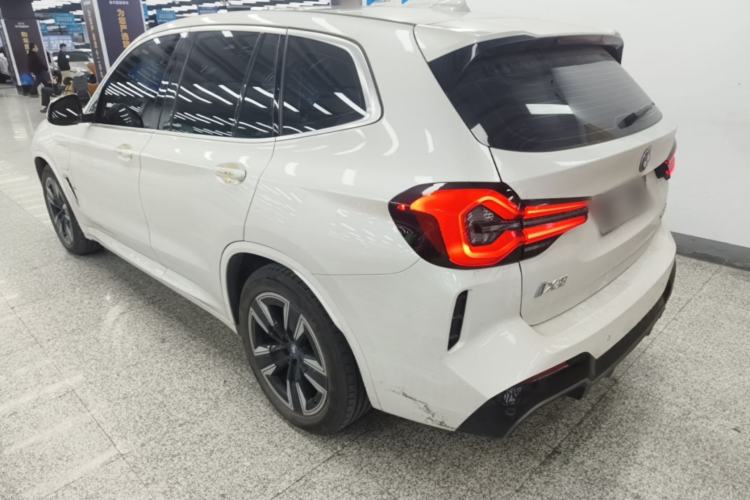Used BMW iX3 2023 Leading Model Exterior 2