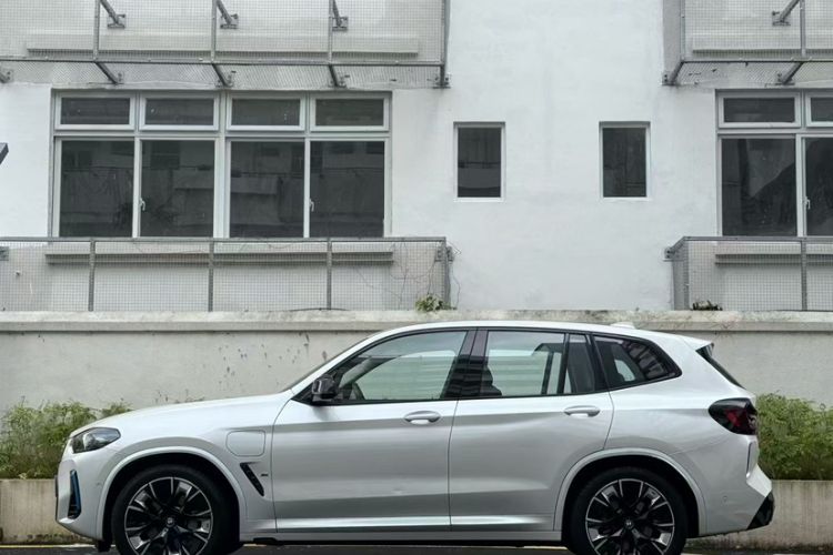 Used BMW iX3 2023 Leading Model Exterior 5