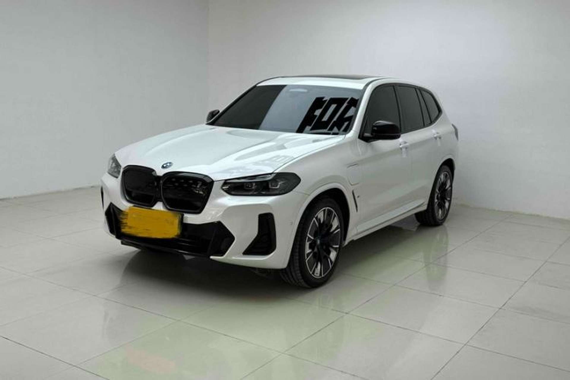 Used BMW iX3 2023 Leading Type Front Left 45 Deg