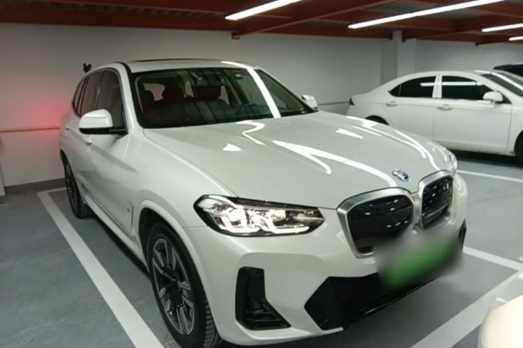 Used BMW iX3 2023 Leading Model Front Right 45 Deg