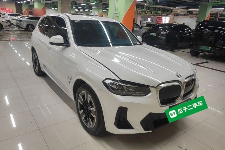 Used BMW iX3 2023 Leading Model Front Right 45 Deg