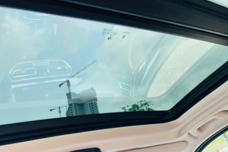 Used BMW iX3 2023 Leading Model Headliner
