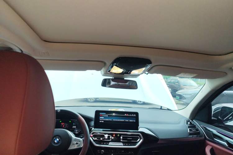 Used BMW iX3 2023 Leading Model Headliner