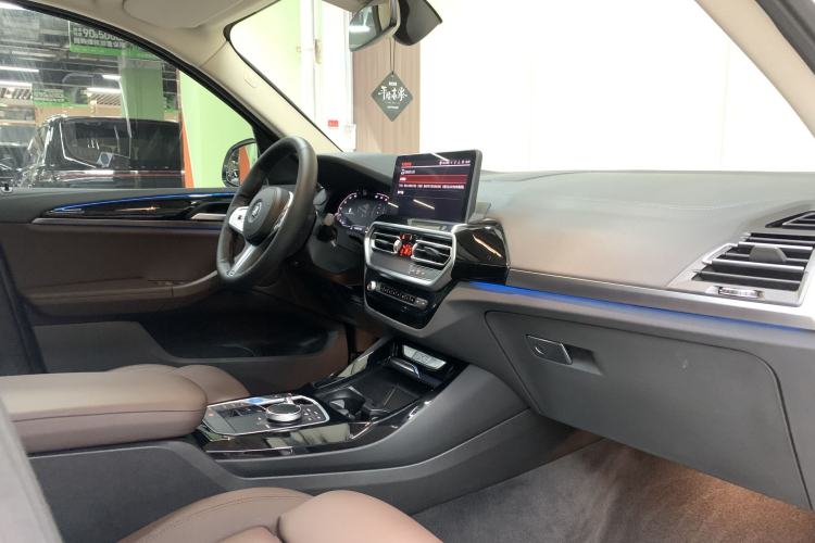 Used BMW iX3 2023 Leading Model Interior 3