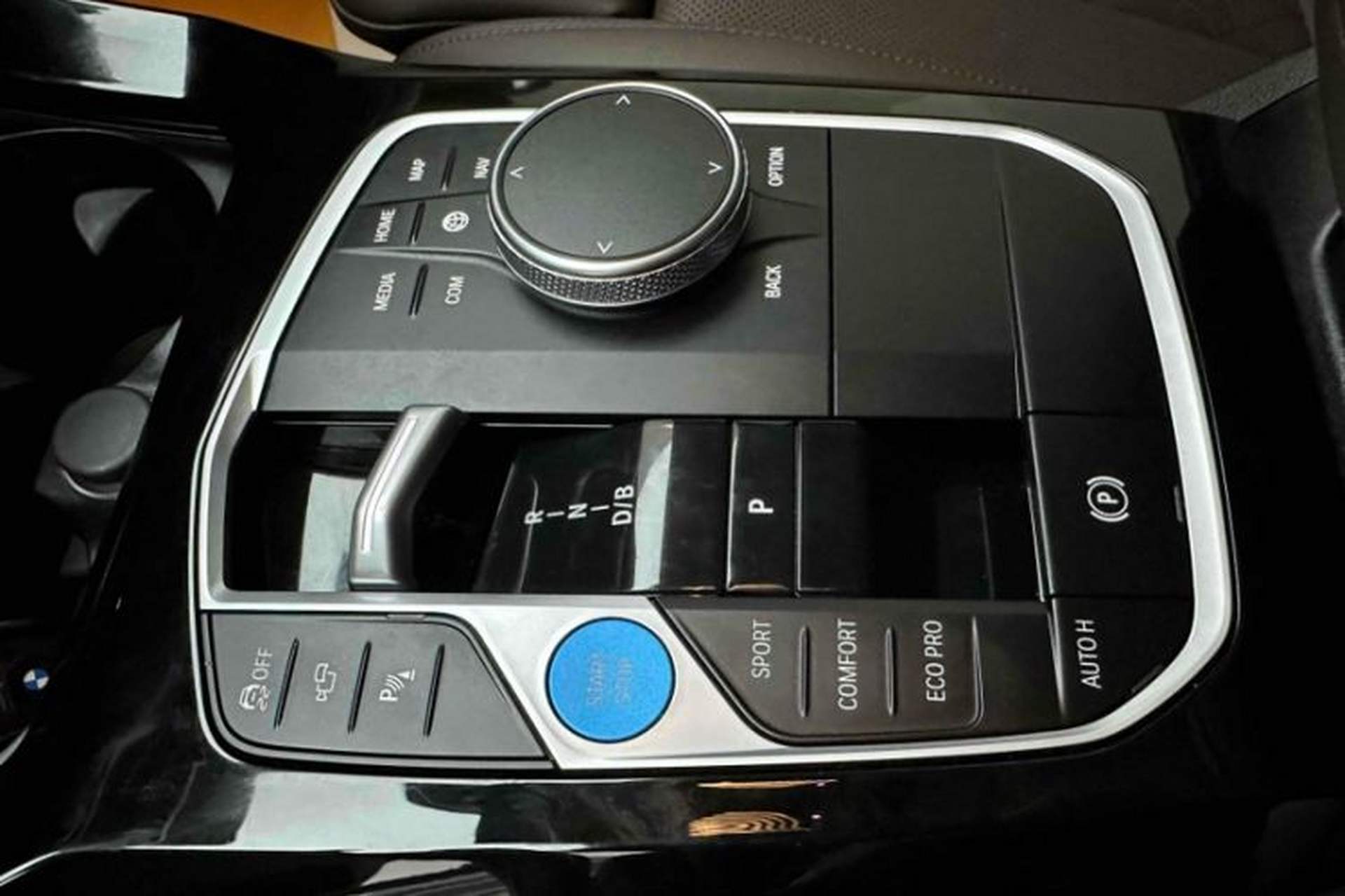Used BMW iX3 2023 Leading Type Interior 4