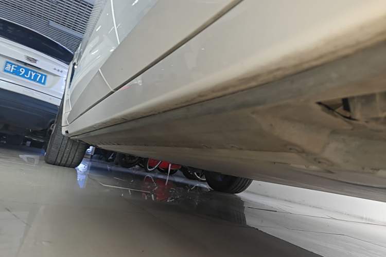 Used BMW iX3 2023 Leading Type Left Side Sill