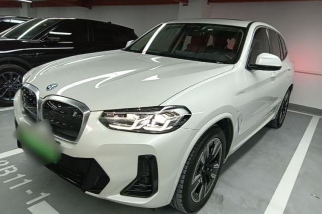 Used BMW iX3 2023 Leading Model