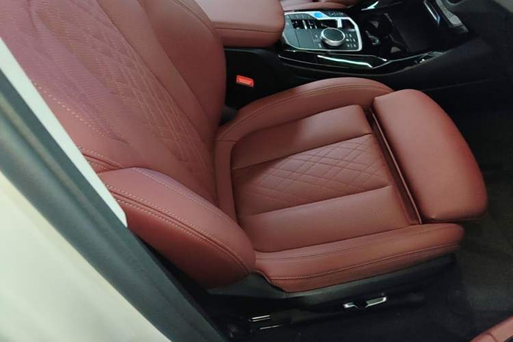 Used BMW iX3 2023 Leading Type Right Front Seat